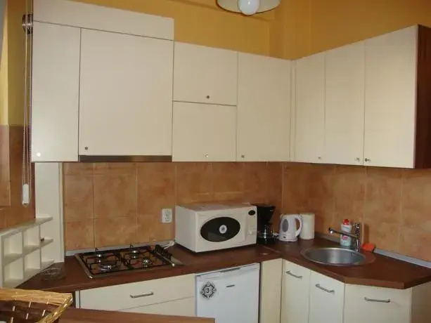 Cristal Accommodation