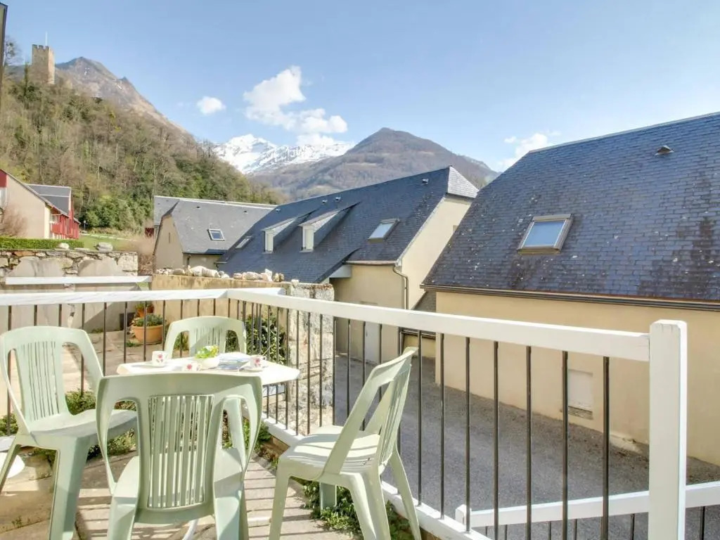 Appartement Esquièze-Sère, 4 pièces, 6 personnes - FR-1-402-90
