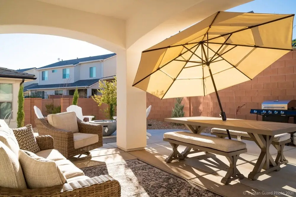 Le Blanc 365 5 Bedroom Home by RedAwning