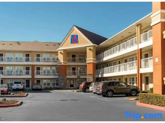 Motel 6 Suites Sacramento Arden Way Ca