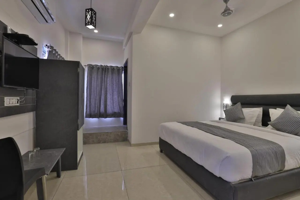 Nova Hotel New Crossroad