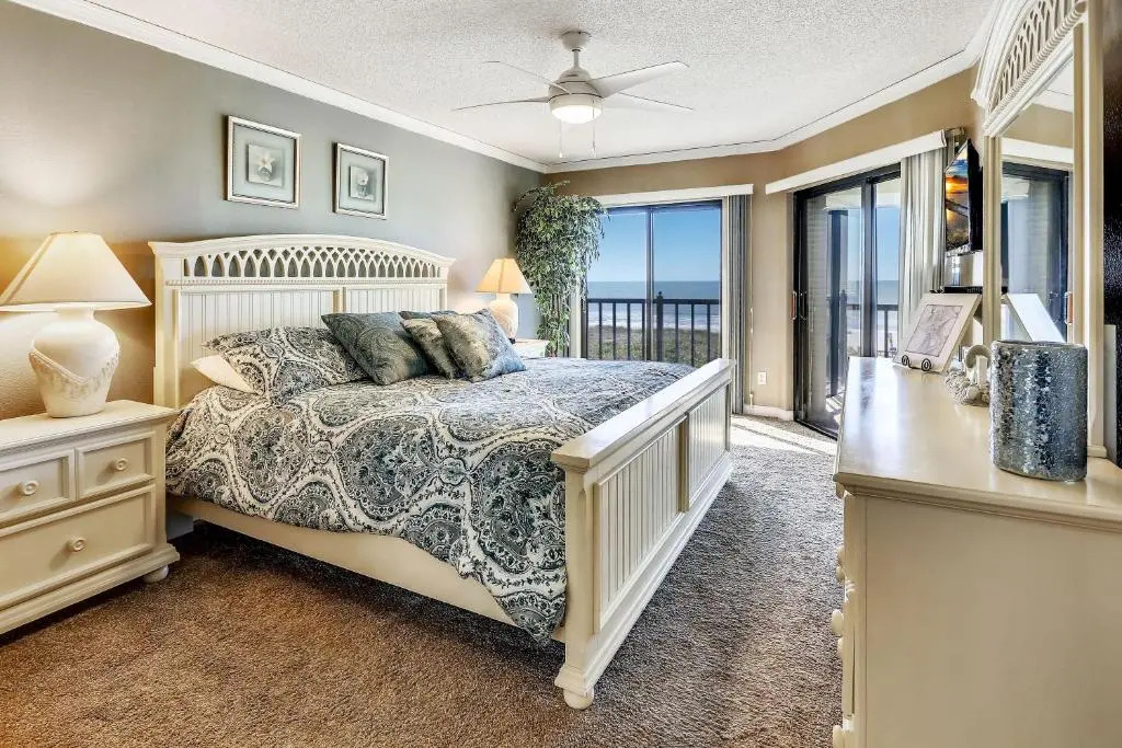 Land's End 9-403 Beach Front - Premier