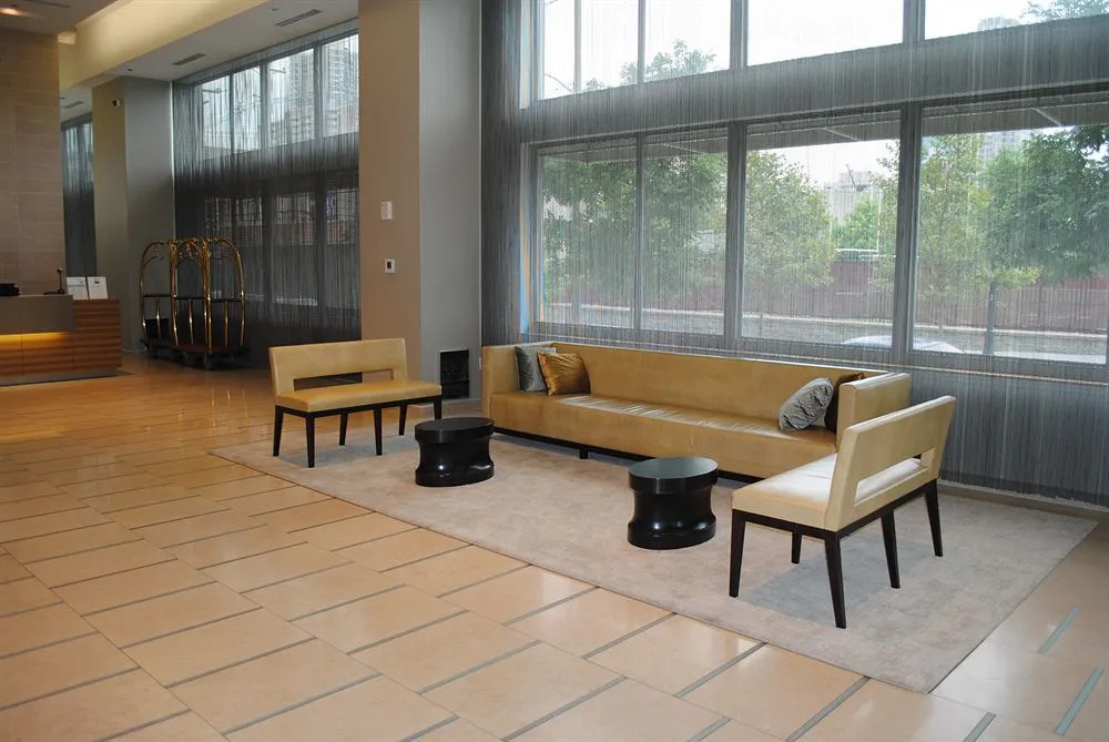 Luxy Suites Grand