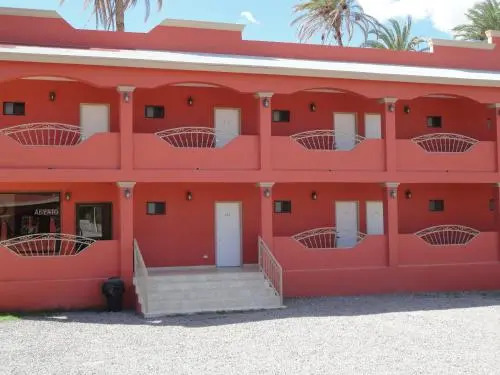 La Huerta Hotel