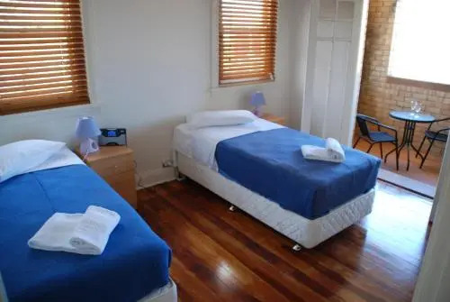 Accommodation Sydney Rockdale - 2 Bdr Pet Friendly Budget Apartment