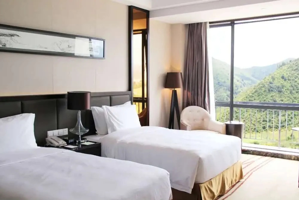Howard Johnson Changsheng Plaza Meizhou