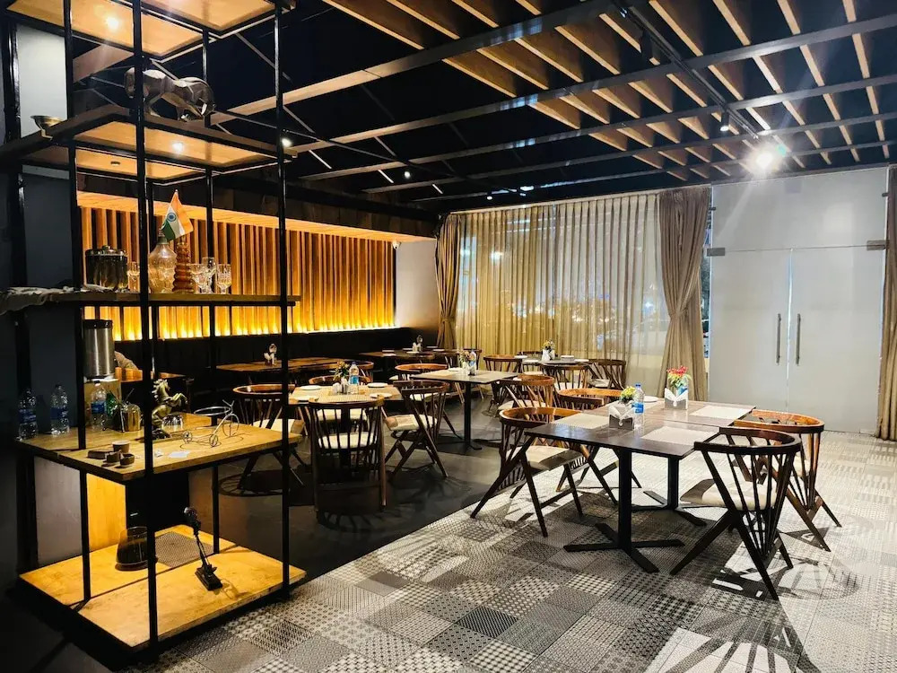 Cubix Hotel