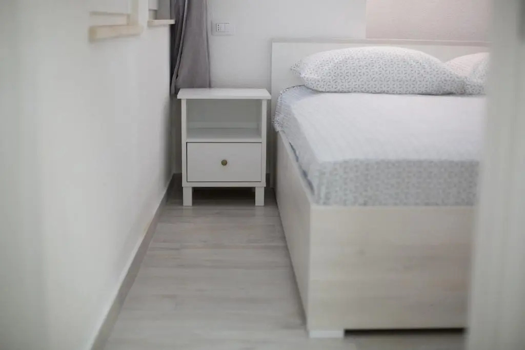 Serious Job Apartment