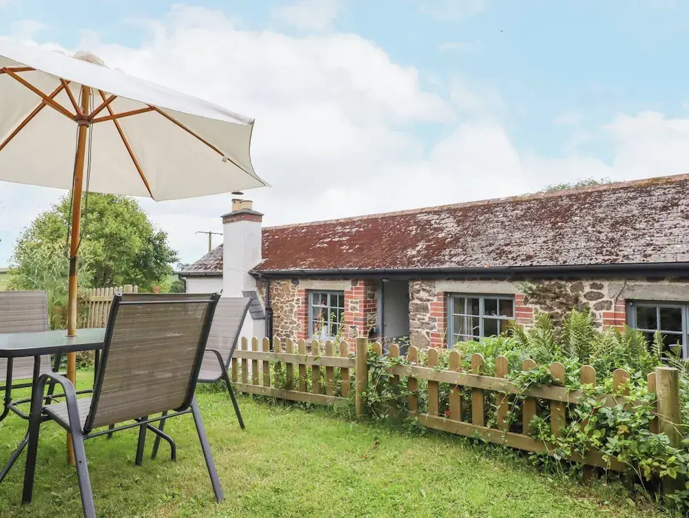 Hole Farm Stables