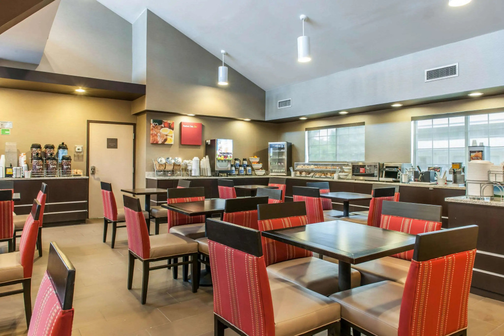 Comfort Suites Columbus Expo Center