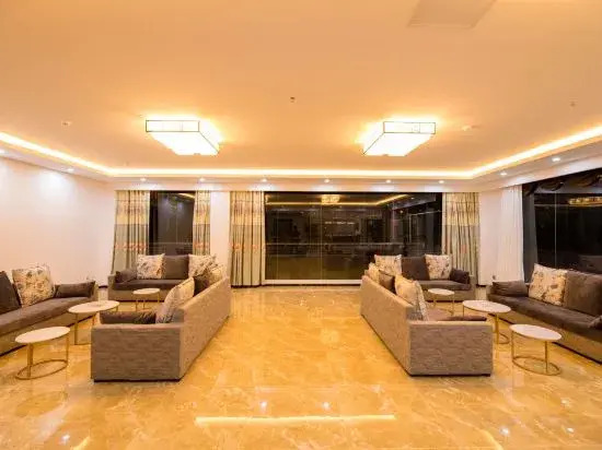 Jiatai Jinyue Hotel