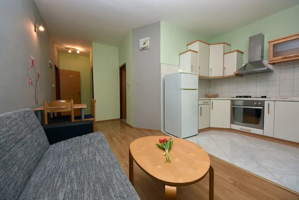 Apartments Aurora