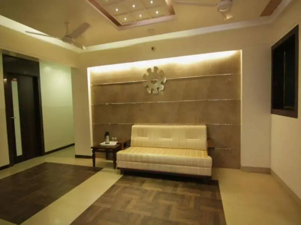 Hotel Poonam