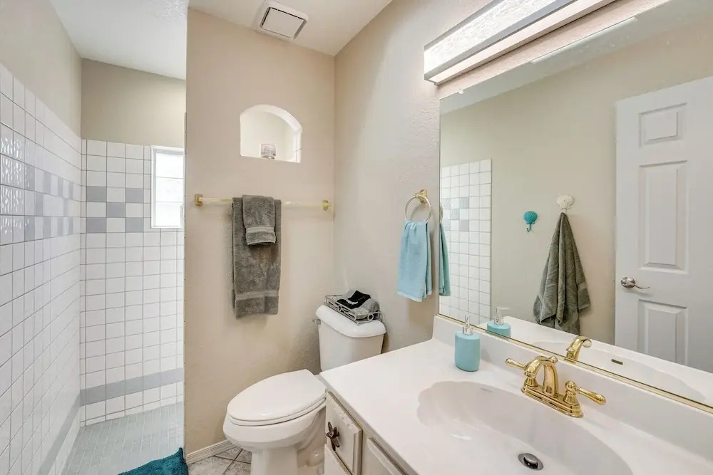 Pool, Spa & Mtn Views: Lake Havasu City Home