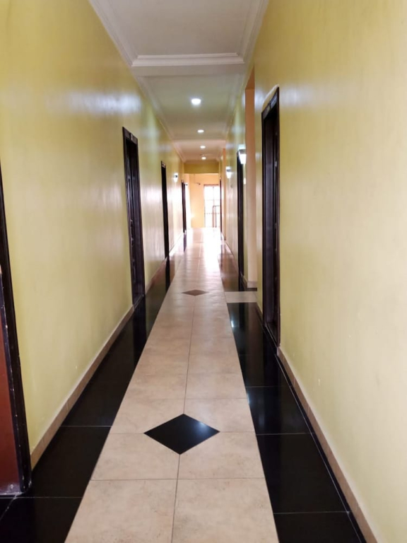 Gyeuti Citi Hotel and Suites