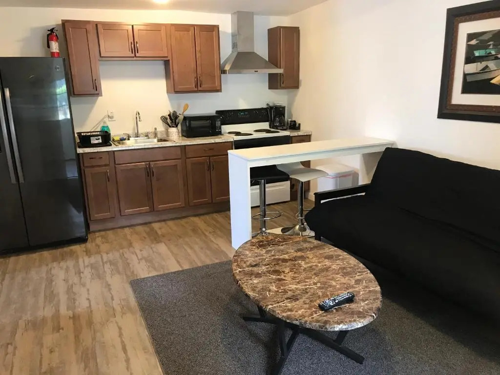 Windsor Motel