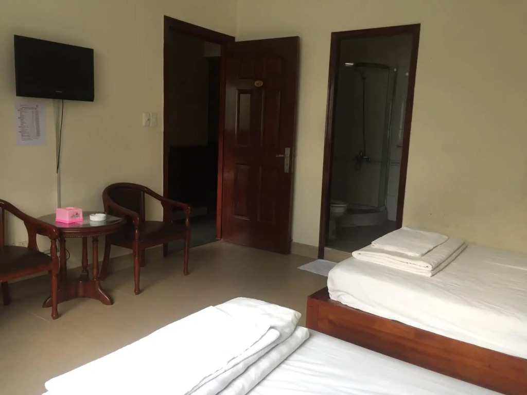 The Six Hotel Hoang Long Son 3
