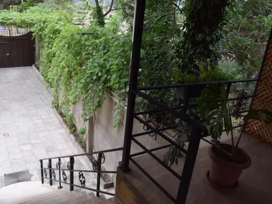 Crossway Tbilisi Hotel
