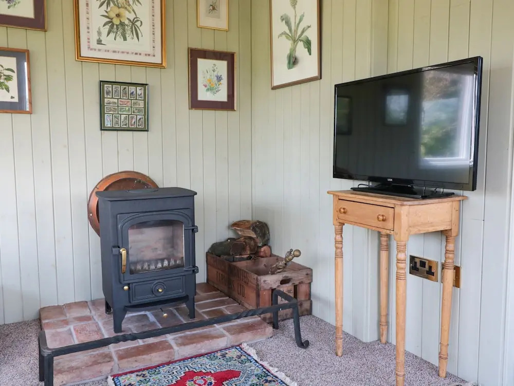 Crows Cabin