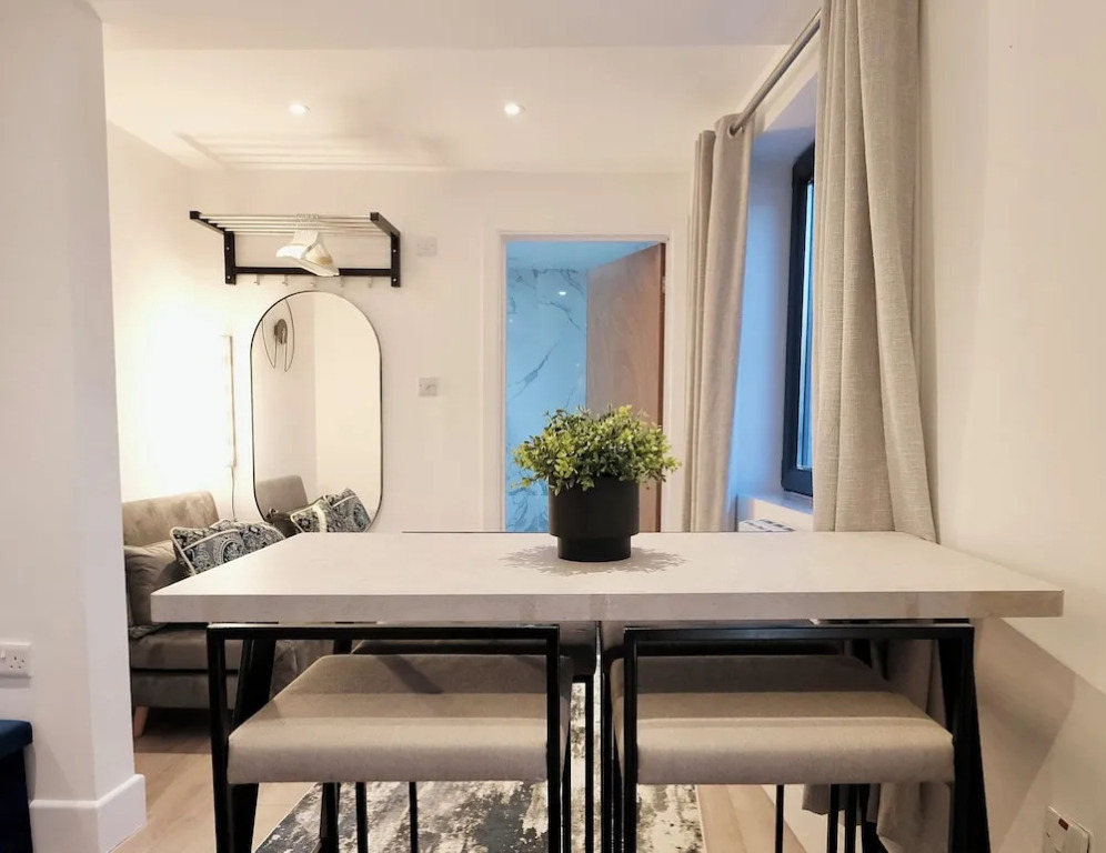 Canal Walk Studio Apartments