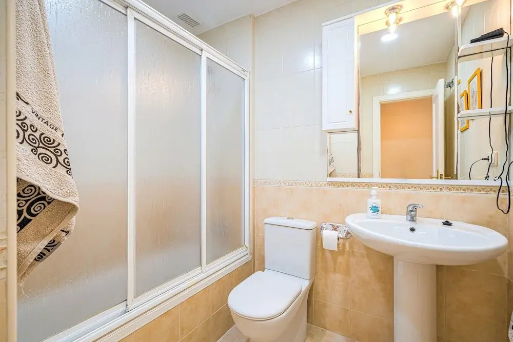 Delightful Apartment in El Campello with Swimming Pool near Sea Beach