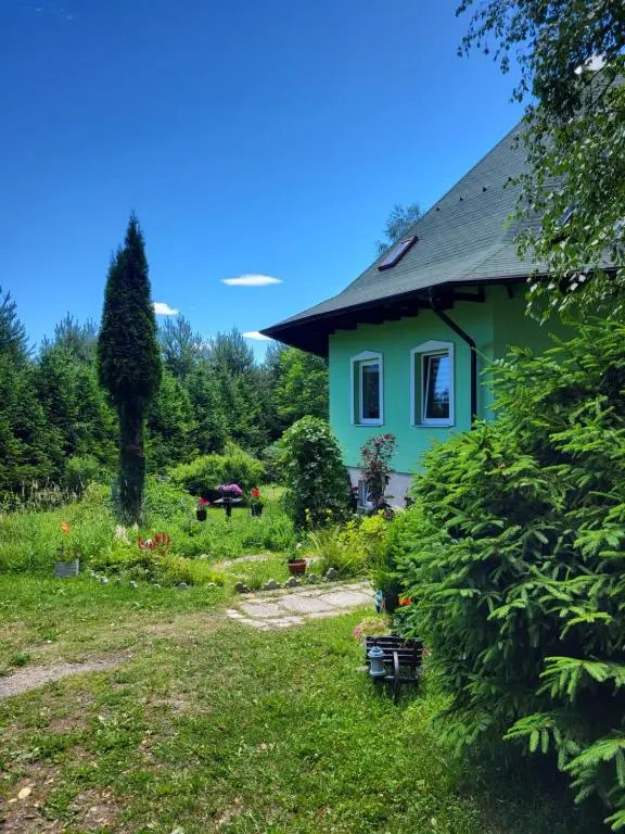 Penzion Vila Elena - štvorapartmánovy dom