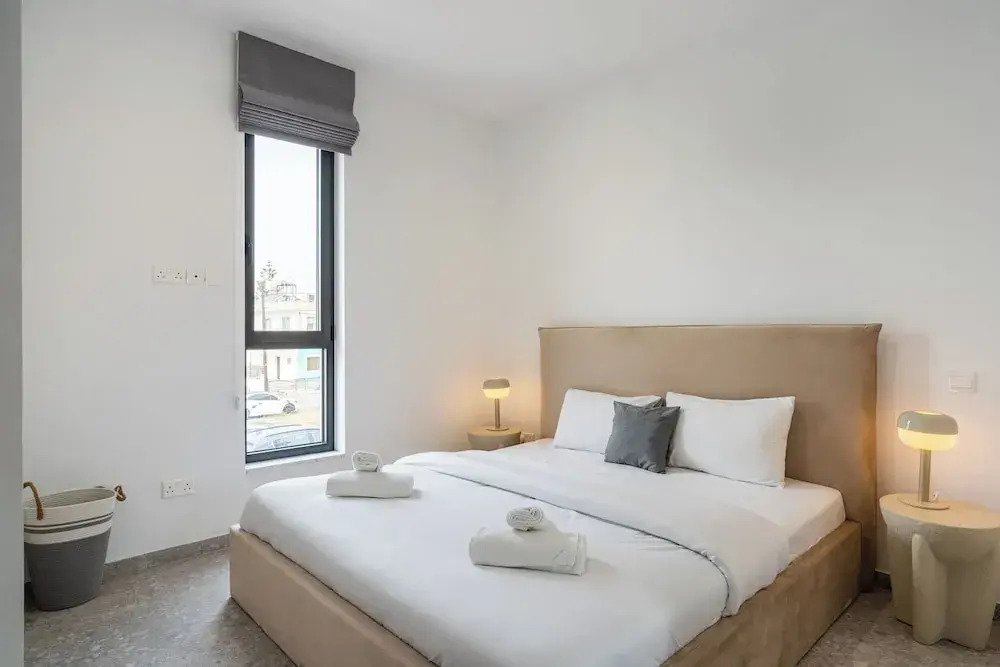Solara - Stylish Balcony Apartments in Larnaca