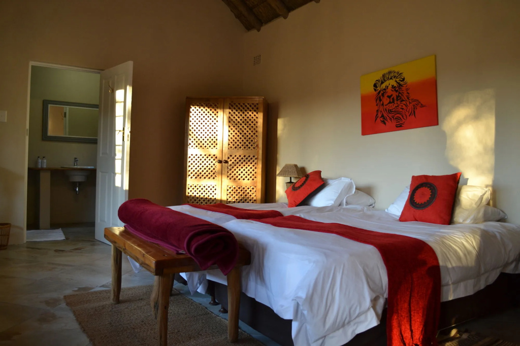 Chrislin African Lodge