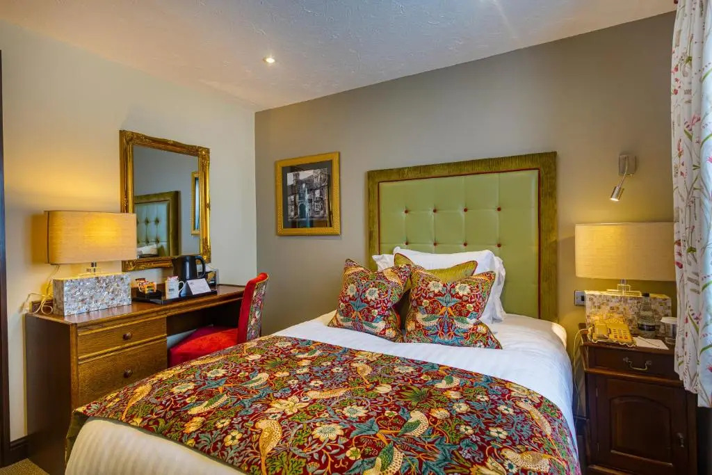The Bell Inn, Stilton, Cambridgeshire - The Coaching Inn Group