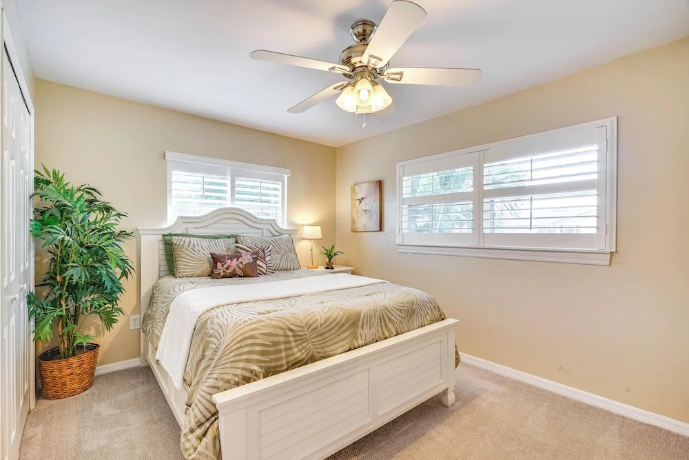 Fort Myers Bungalow - 12 Miles to the Beach!
