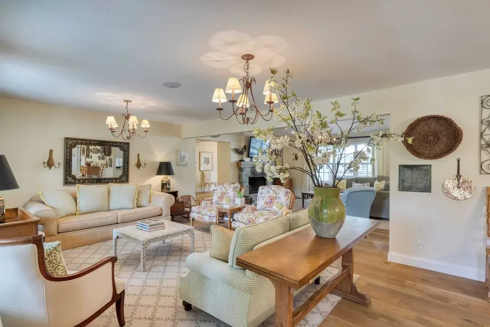 Glen Ellen Escape by Avantstay 5BR Retreat w/ Pool, Hot Tub, Hammocks & Vineyard Views