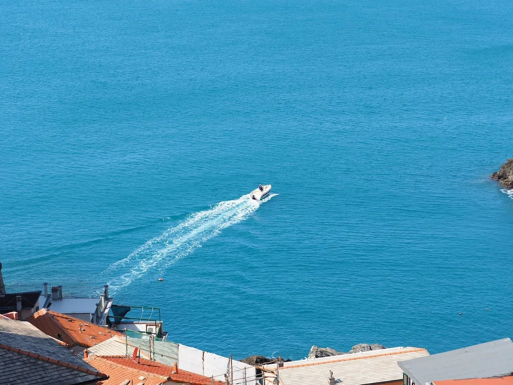 L'Artista Exclusive Sea View Apartment