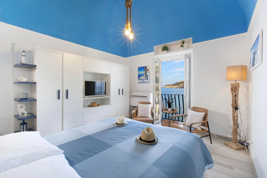 Estate4home - Blu Dream Massa
