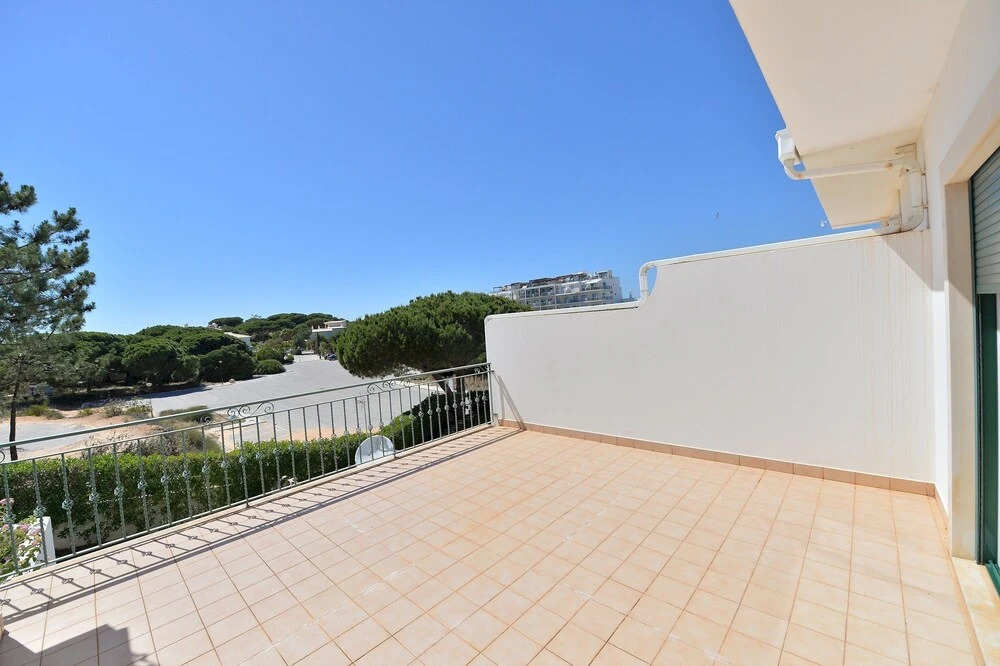TownHouse next to Falésia Beach