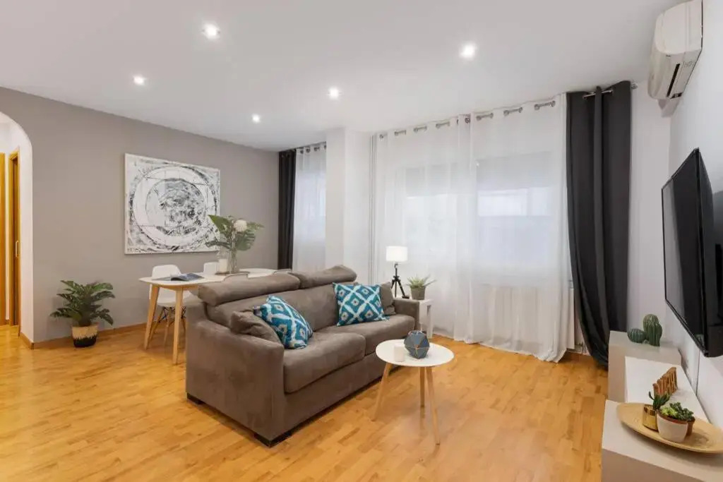 Lodging Apartments Villa de Gracia 2 bedroom cozy apartment