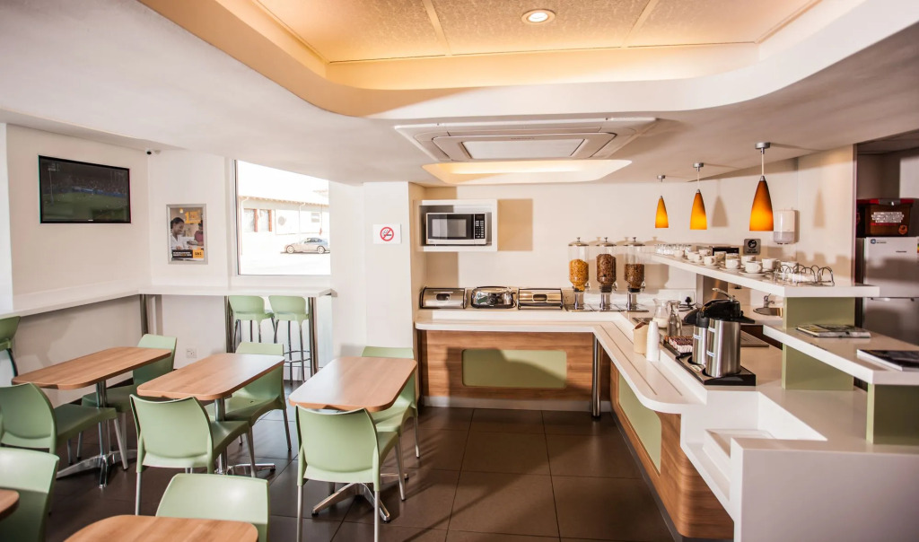 Ecomotel Grayston previously known as SUN1 Wynberg
