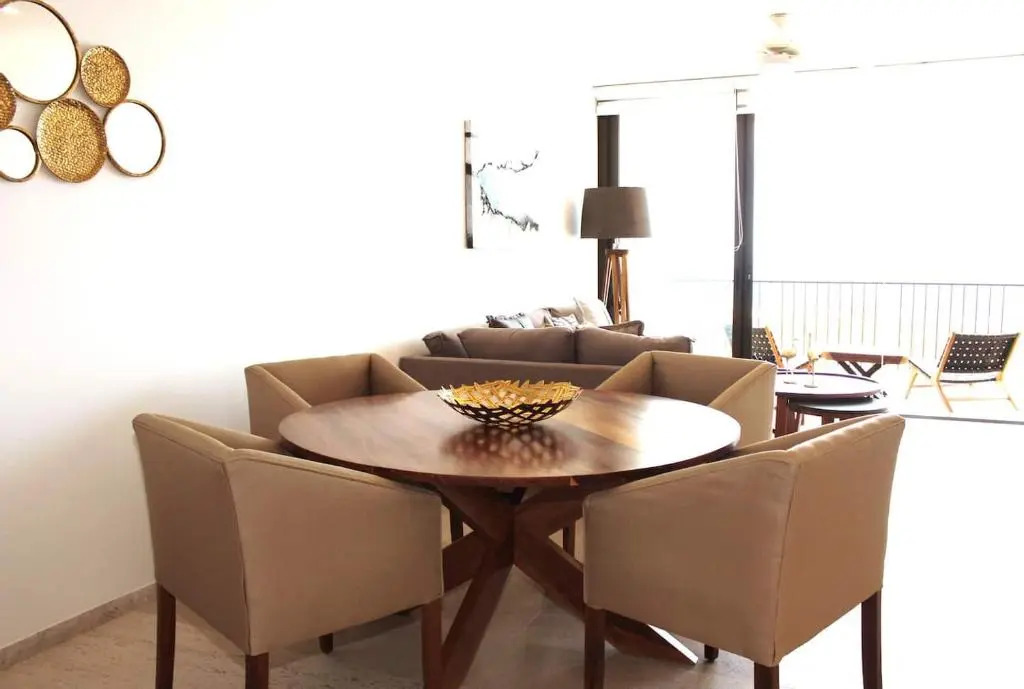 Beautiful apartment with the best view to the Arch! Solaria D 203