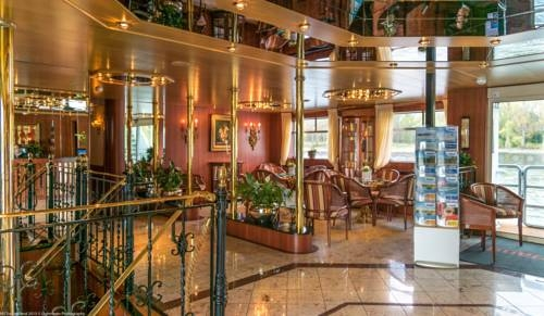 Regis Hotelschiff Düsseldorf 3*