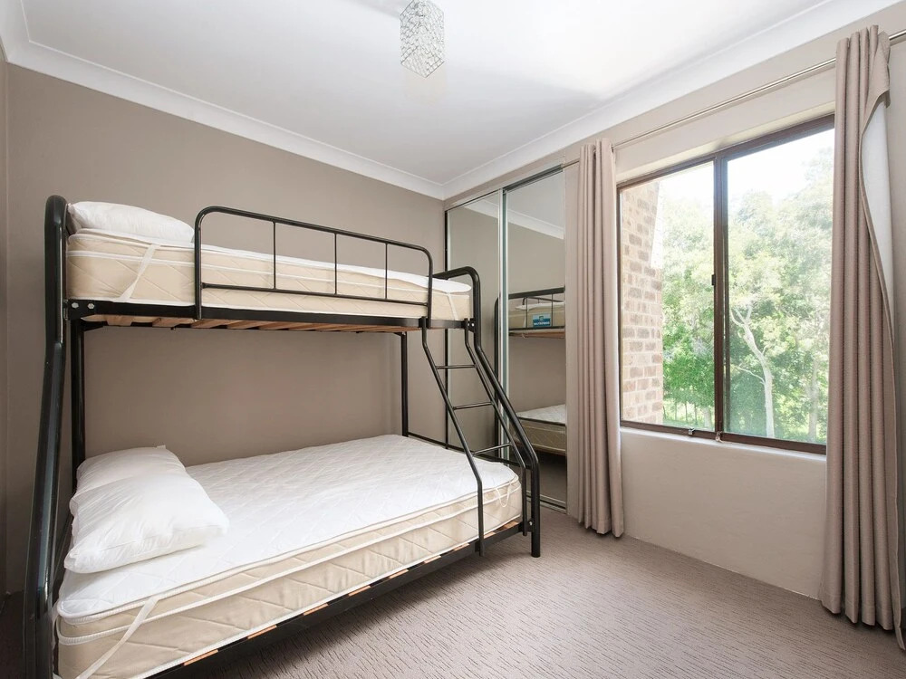 Nicholli, Bay Parklands, Unit 34/2 Gowrie Avenue