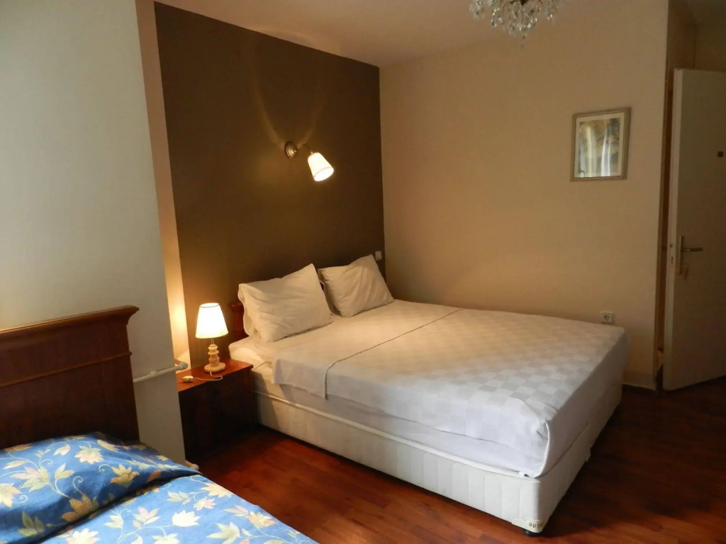 Berk Guest House - Grandmas House