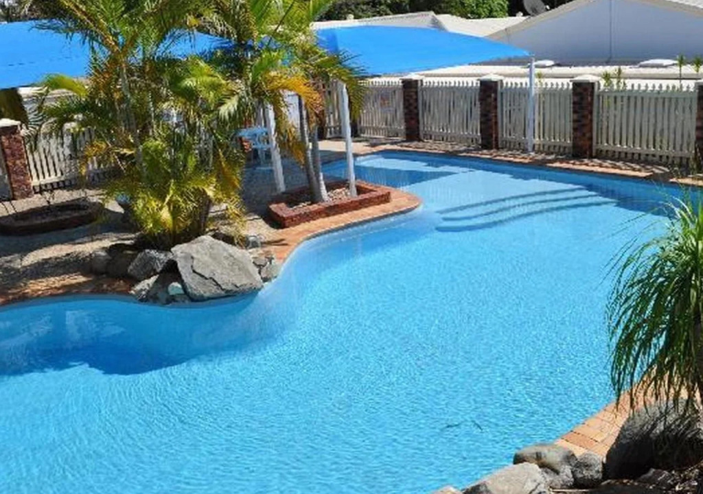 Palm Valley Motel & Self-contained Holiday Units