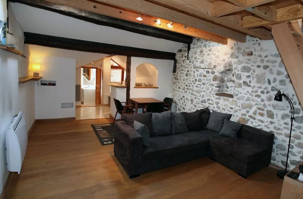 Annecy, Cosy nest in the old town