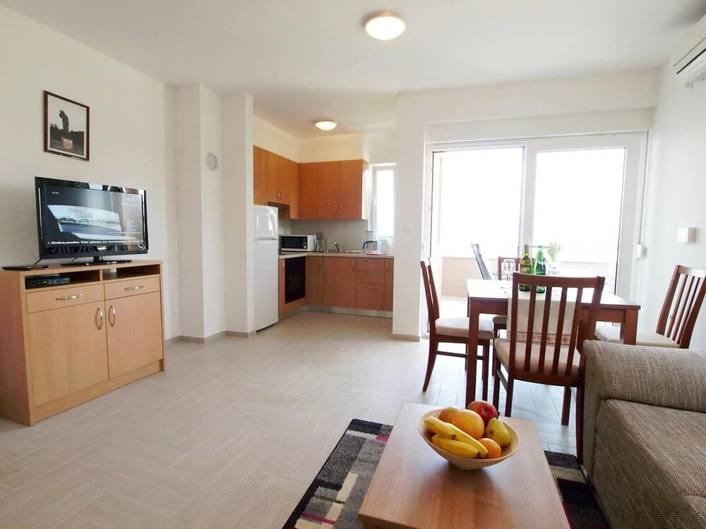 Mlasina Nin in Nin With 1 Bedrooms and 1 5 Bathrooms