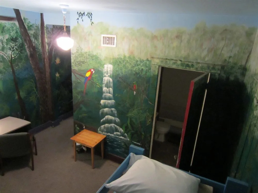 The Pirate Haus Inn