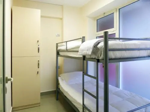 Hostel Fredi
