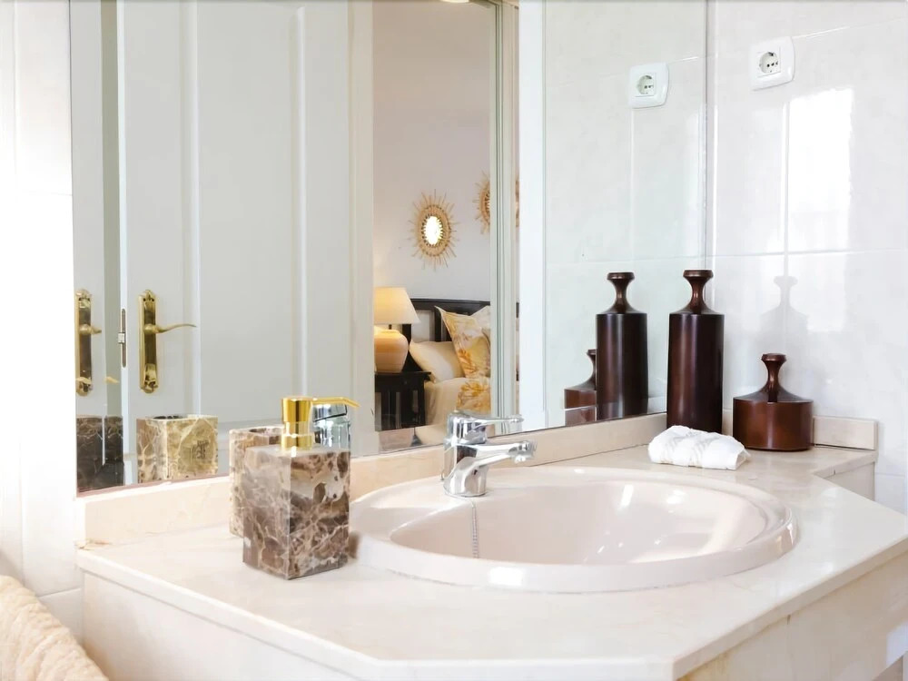 Preciosa casa con piscina comunitaria en Benalmádena