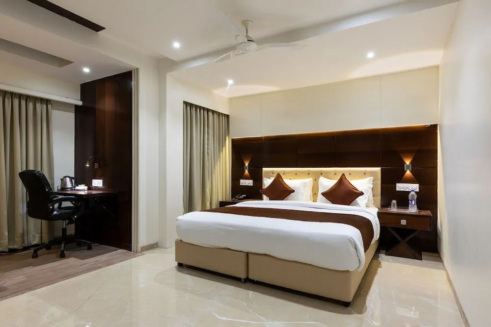 Hotel President