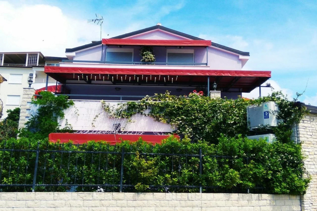 ApartHotel Viola