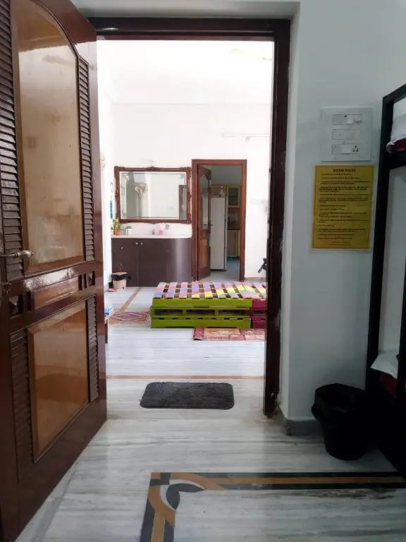 KyGo Hostels