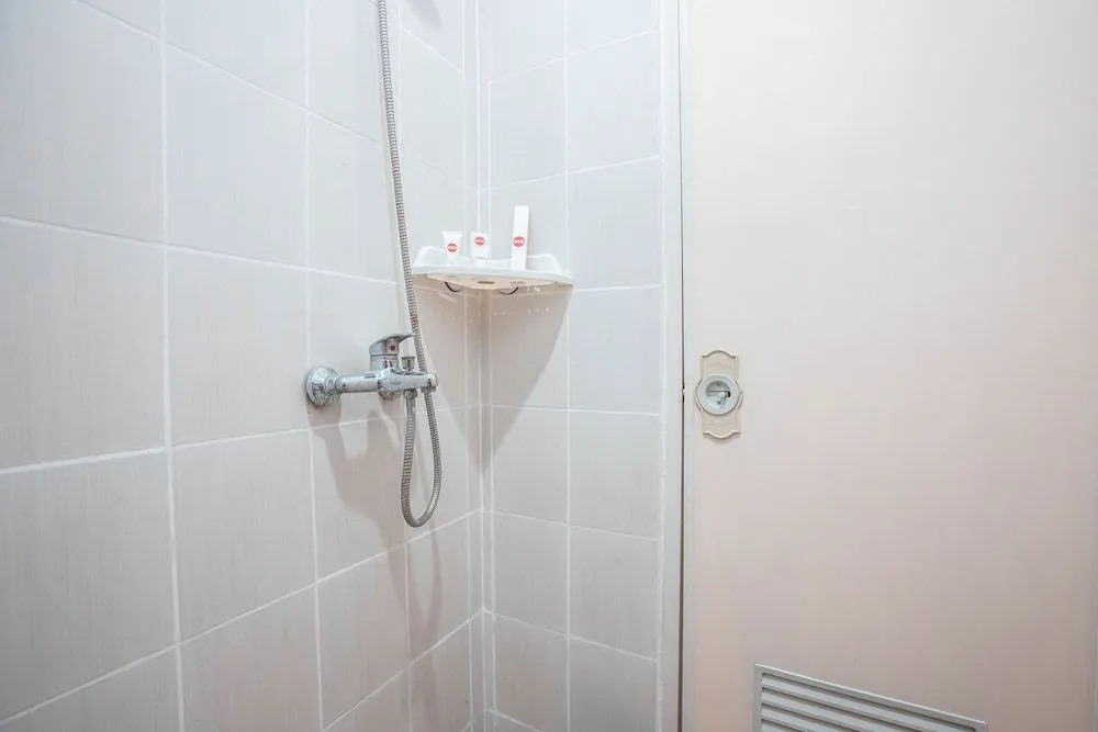 OYO 1070 Kuningan Residence